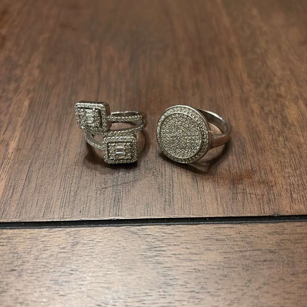 2 sterling silver rings